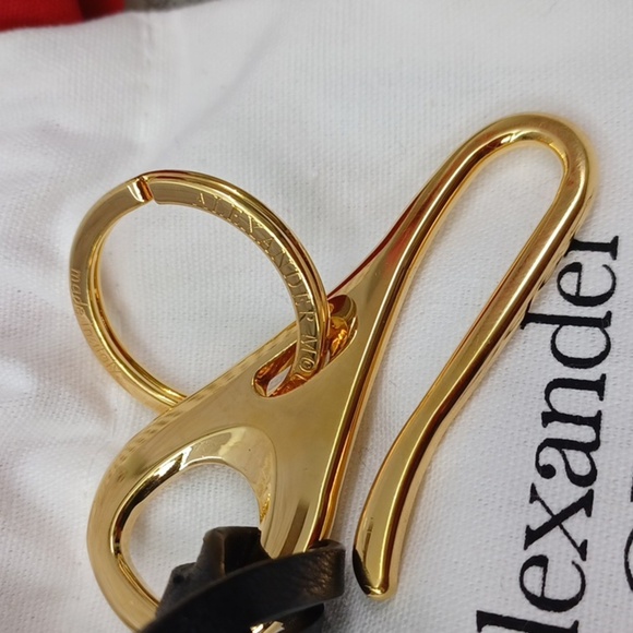 Alexander McQueen Heroine Key Ring Bag Charm NWT - Picture 4 of 7